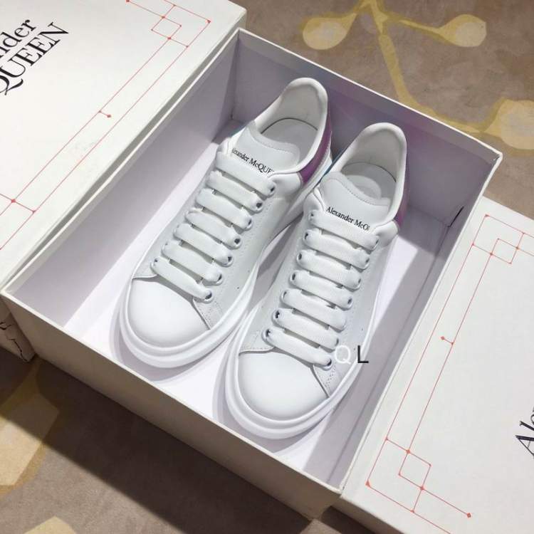 Picture of Alexander McQueen Shoes _SKUAlexanderMcQueensz34-452CQL0425312